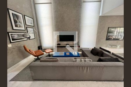 Casa à venda com 4 quartos, 425m² em Tamboré, Santana de Parnaíba