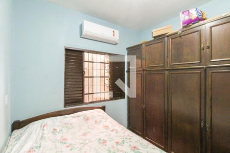 Quarto 2 de casa à venda com 2 quartos, 80m² em Olaria, Canoas