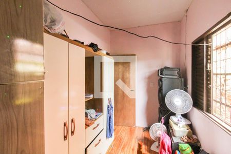 Quarto 1 de casa à venda com 2 quartos, 80m² em Olaria, Canoas