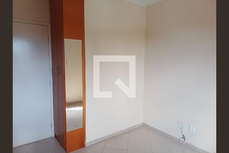 Apartamento à venda com 2 quartos, 60m² em Jardim Tupanci, Barueri