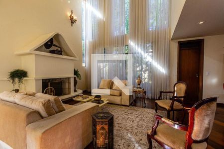 Casa de Condomínio à venda com 4 quartos, 700m² em Alphaville, Santana de Parnaíba