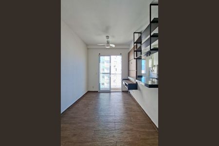 Sala de apartamento para alugar com 2 quartos, 50m² em Cidade Ocian, Praia Grande