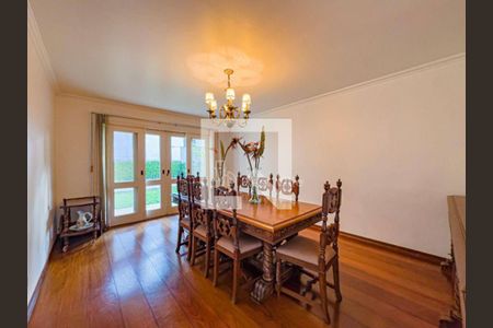 Casa à venda com 4 quartos, 600m² em Alphaville Industrial, Barueri