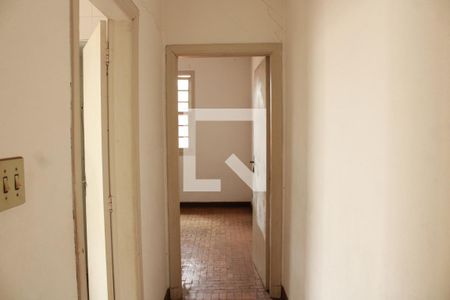 Corredor de casa à venda com 3 quartos, 195m² em Jardim da Gloria, São Paulo