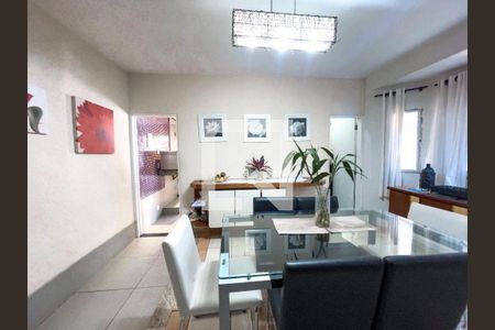 Casa à venda com 3 quartos, 140m² em Jardim Maria Tereza, Barueri