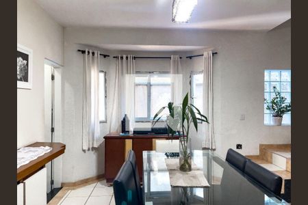 Casa à venda com 3 quartos, 140m² em Jardim Maria Tereza, Barueri