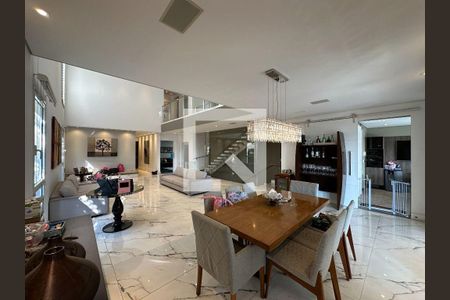 Casa de Condomínio à venda com 5 quartos, 570m² em Alphaville Residencial Um, Barueri