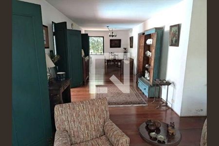 Casa à venda com 3 quartos, 370m² em Butantã, São Paulo