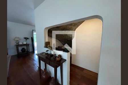 Sala de casa à venda com 3 quartos, 370m² em Butantã, São Paulo