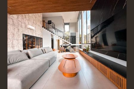 Casa à venda com 4 quartos, 347m² em Cidade Tamboré, Santana de Parnaíba