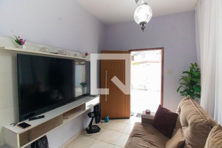 Sala de casa para alugar com 3 quartos, 180m² em Barro Vermelho, São Gonçalo