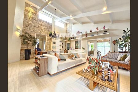 Casa à venda com 4 quartos, 350m² em Residencial Dez (Alphaville), Santana de Parnaíba