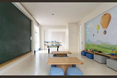 Apartamento à venda com 3 quartos, 232m² em Alphaville Industrial, Barueri