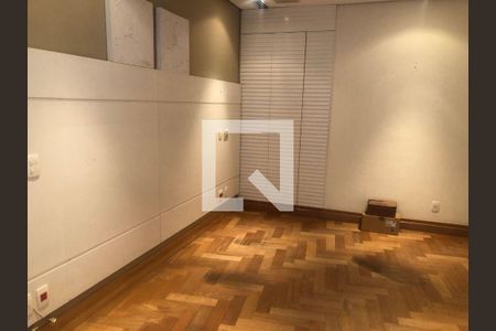 Casa de Condomínio à venda com 4 quartos, 950m² em Alphaville Residencial Um, Barueri