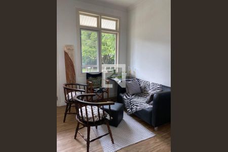 Casa à venda com 3 quartos, 220m² em Alphaville, Santana de Parnaíba