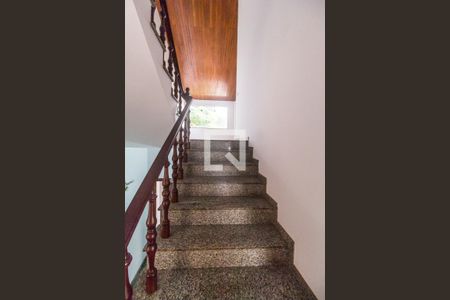 Escada de apartamento à venda com 5 quartos, 480m² em Alphaville, Santana de Parnaíba