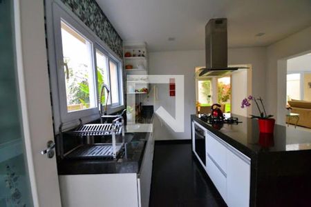 Casa de Condomínio à venda com 4 quartos, 340m² em Alphaville, Santana de Parnaíba