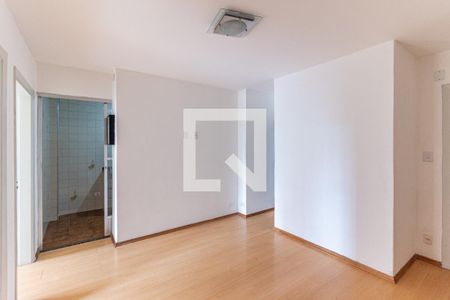 Sala de apartamento para alugar com 2 quartos, 68m² em Higienópolis, São Paulo