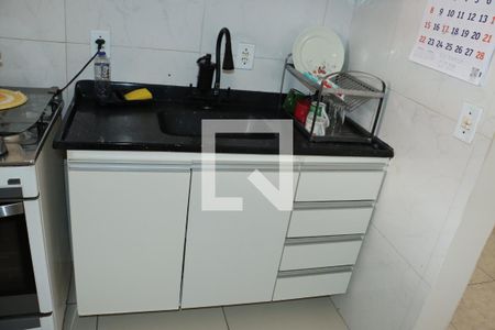 Casa de Condomínio para alugar com 2 quartos, 60m² em Água Espraiada, Cotia