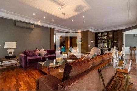 Casa à venda com 4 quartos, 715m² em Alphaville, Santana de Parnaíba