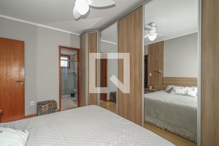 Quarto Suíte de apartamento à venda com 3 quartos, 105m² em Jardim Lindóia, Porto Alegre