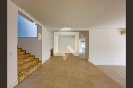 Casa à venda com 4 quartos, 331m² em Alphaville, Santana de Parnaíba