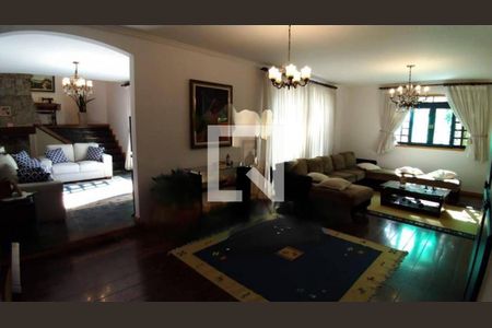 Casa à venda com 3 quartos, 332m² em Residencial Tres (Alphaville), Santana de Parnaíba