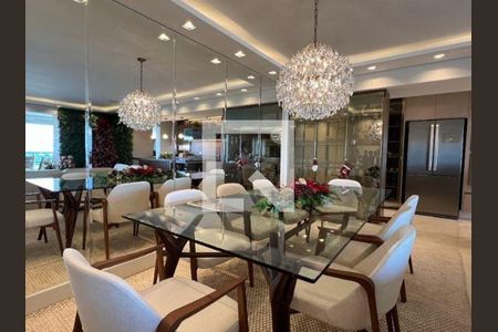 Apartamento à venda com 3 quartos, 202m² em Centro Empresarial Tamboré, Santana de Parnaíba