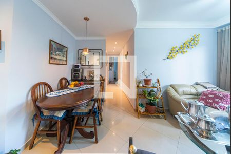 Sala de apartamento à venda com 2 quartos, 56m² em Vila Alzira, Santo André