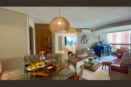 Sala de apartamento à venda com 3 quartos, 91m² em Pinheiros, São Paulo