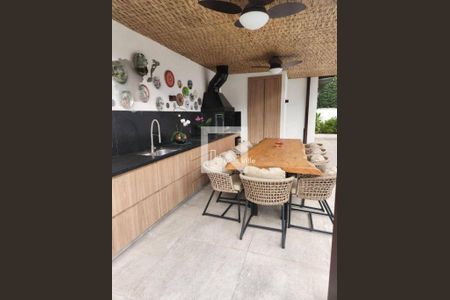 Casa à venda com 5 quartos, 450m² em Alphaville Industrial, Barueri