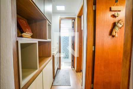 Corredor de apartamento à venda com 2 quartos, 51m² em Jardim Alvorada, Santo André