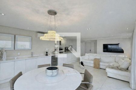 Apartamento à venda com 3 quartos, 131m² em Campo Belo, São Paulo