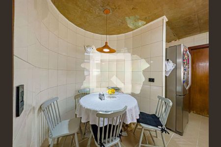 Casa à venda com 3 quartos, 325m² em Alphaville, Santana de Parnaíba