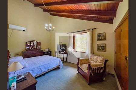 Casa à venda com 3 quartos, 325m² em Alphaville, Santana de Parnaíba