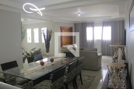 Casa para alugar com 4 quartos, 385m² em Vila Fatima, Guarulhos