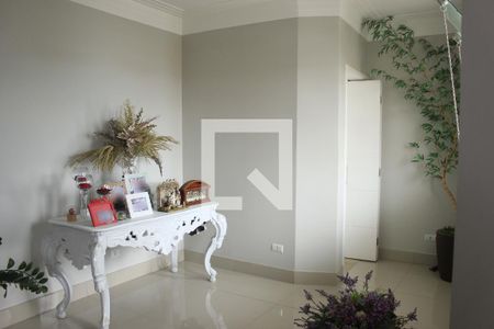 Casa para alugar com 4 quartos, 385m² em Vila Fatima, Guarulhos