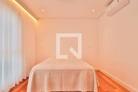 Casa à venda com 5 quartos, 549m² em Alphaville Residencial Zero, Barueri