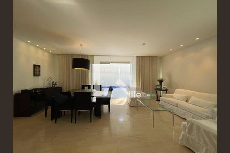 Casa à venda com 4 quartos, 450m² em Alphaville, Santana de Parnaíba