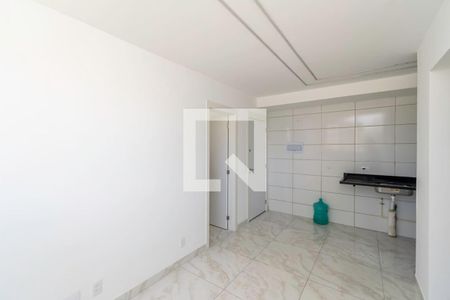 Sala de apartamento para alugar com 2 quartos, 45m² em Bonsucesso, Rio de Janeiro