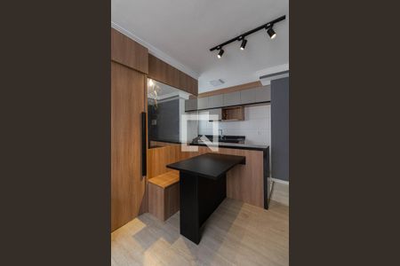 Sala/Cozinha/Área de Serviço  de apartamento à venda com 2 quartos, 41m² em Itaquera, São Paulo
