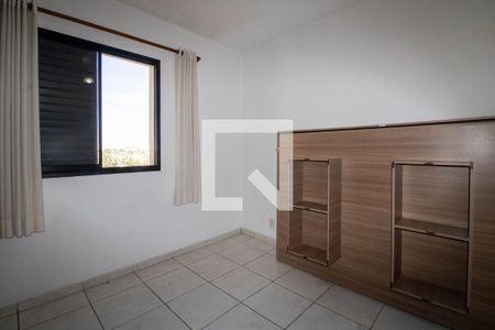 Quarto 1 de apartamento à venda com 2 quartos, 56m² em Jardim Wanda, Taboão da Serra