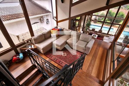 Casa à venda com 4 quartos, 450m² em Alphaville Residencial Um, Barueri