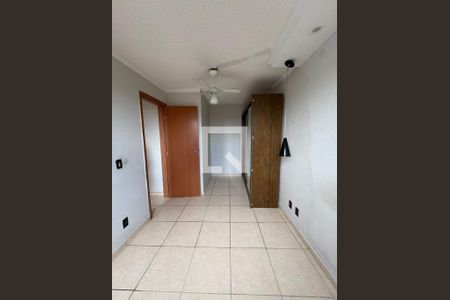Quarto de apartamento para alugar com 2 quartos, 47m² em Pavuna, Nilópolis