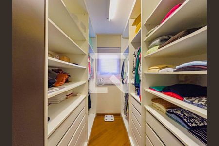 Casa à venda com 4 quartos, 419m² em Residencial Tres (Alphaville), Santana de Parnaíba