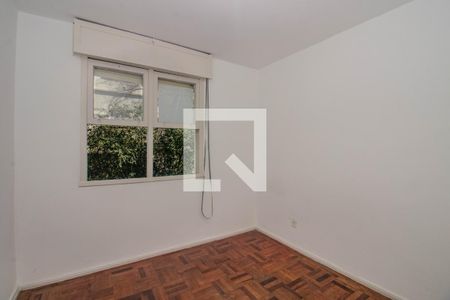 Quarto 1 de apartamento à venda com 2 quartos, 54m² em Vila Ipiranga, Porto Alegre