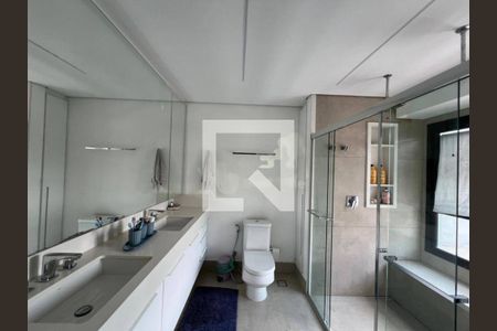 Casa à venda com 3 quartos, 380m² em Alphaville Residencial Dois, Barueri