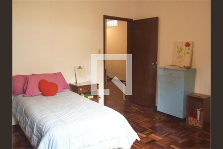 Casa à venda com 5 quartos, 259m² em Vila Campo Grande, São Paulo