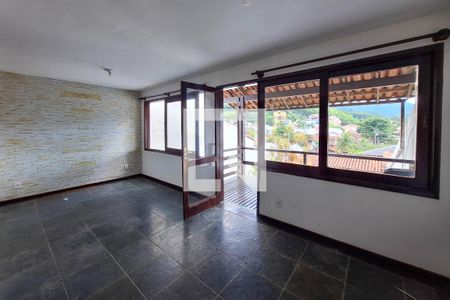 Sala de casa para alugar com 3 quartos, 150m² em Maravista, Niterói