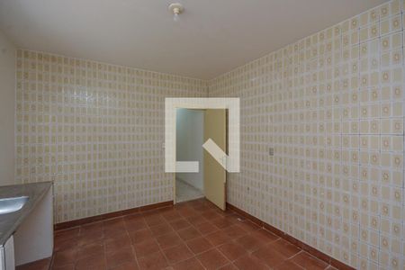 Sala/Cozinha de casa para alugar com 2 quartos, 50m² em Jardim Guanhembu, São Paulo